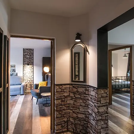 Rent In Apartman *